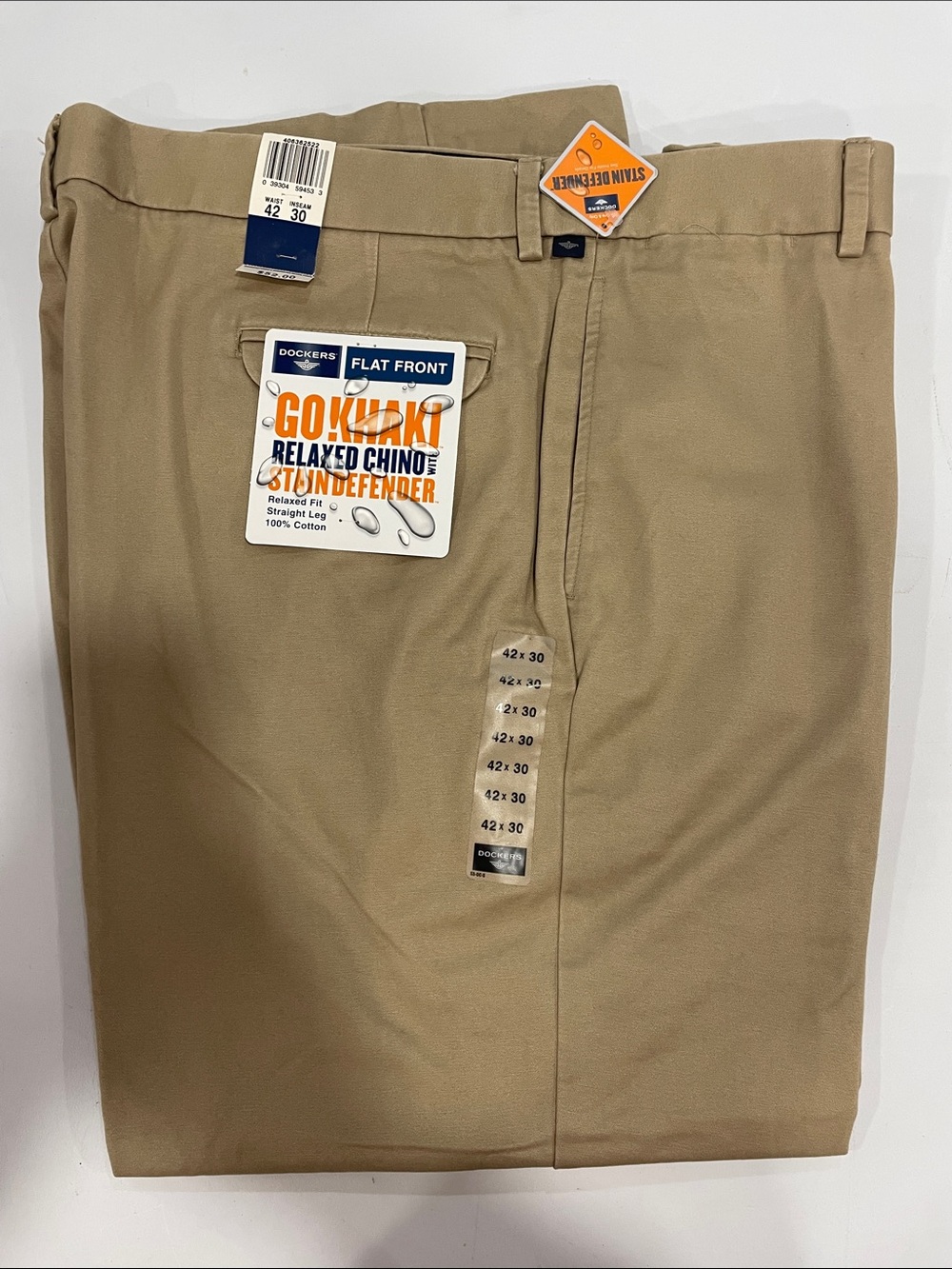 Mens Dockers flat front Go Khaki relaxed chino stain defender 42x30 new tan